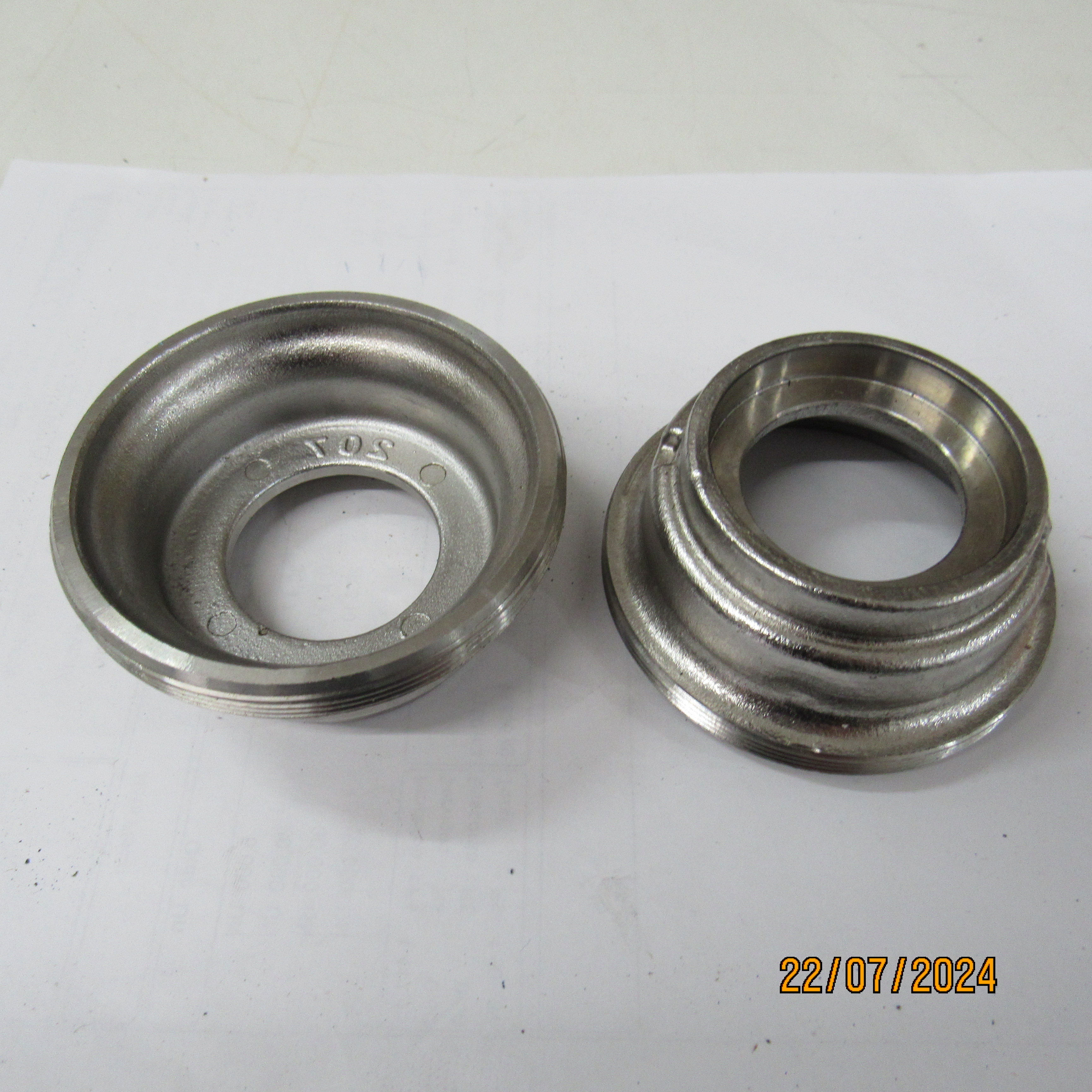 RMO207 CDR TAMPA VAZADA(ABERTA) INOX P/ MANCAL 207 ROSQUEADA